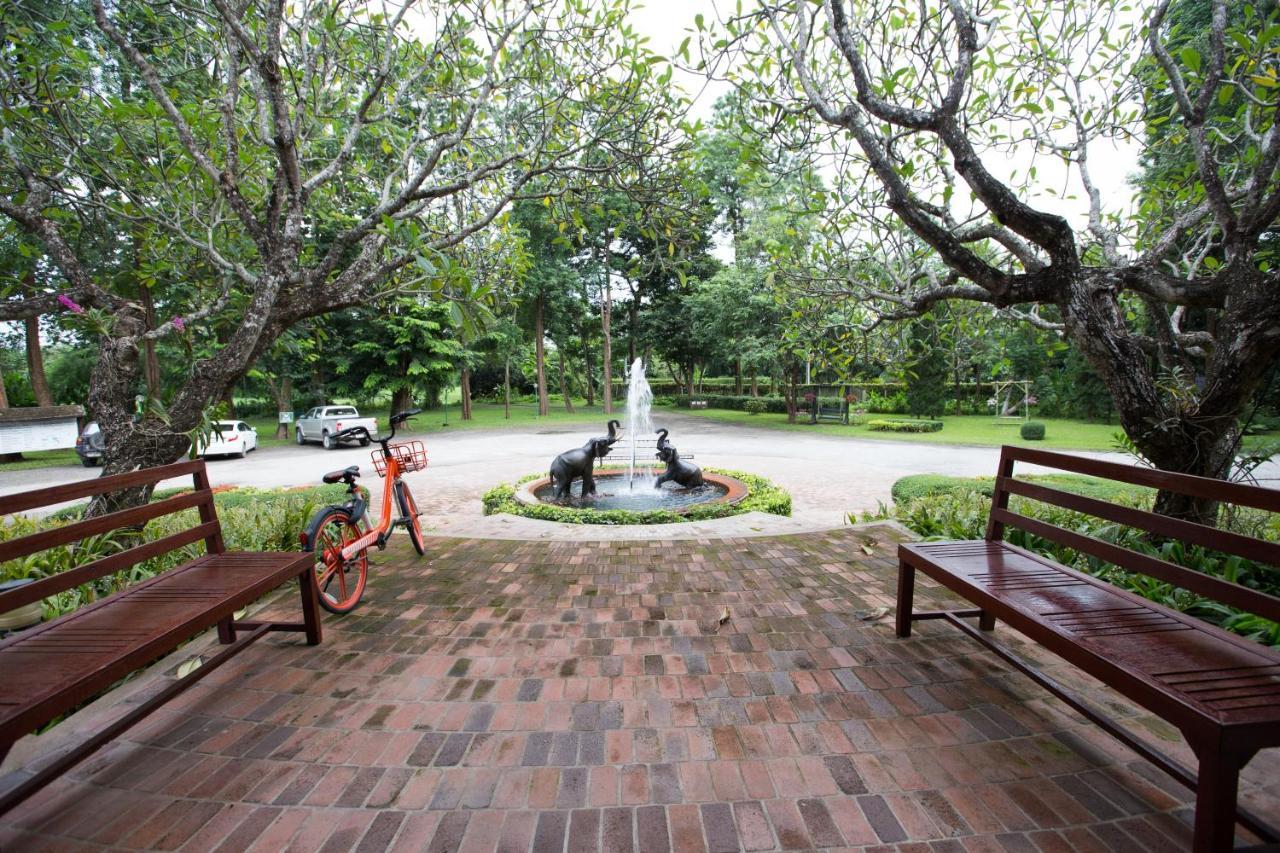 The Imperial Chiang Mai Resort & Sports Club Ngoại thất bức ảnh